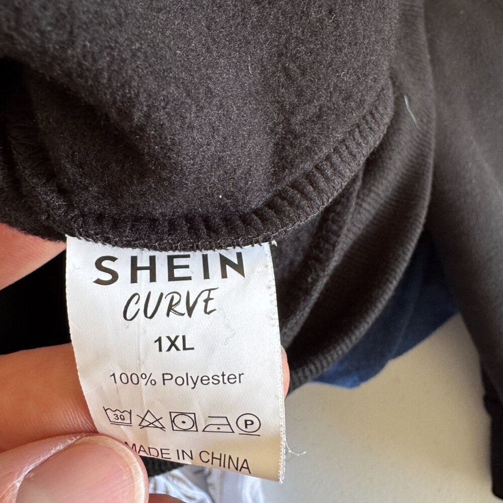SHEIN Curve Black Hoodie | Faith Over Fear Graphic | Size 1XL - Picture 4 of 4